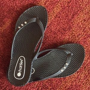Chatties rubber flip flop.New without tags.